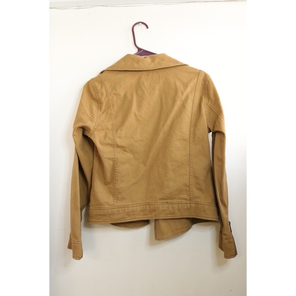 Casual/Classy Fold-Over Jacket - Picture 2 of 2